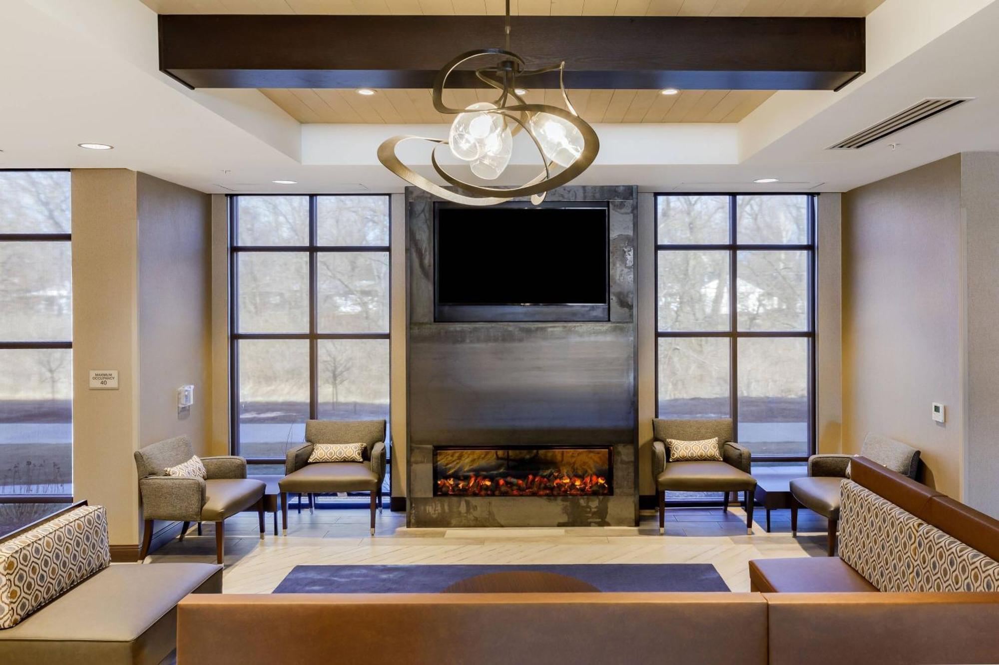Springhill Suites By Marriott Topeka Southwest מראה חיצוני תמונה