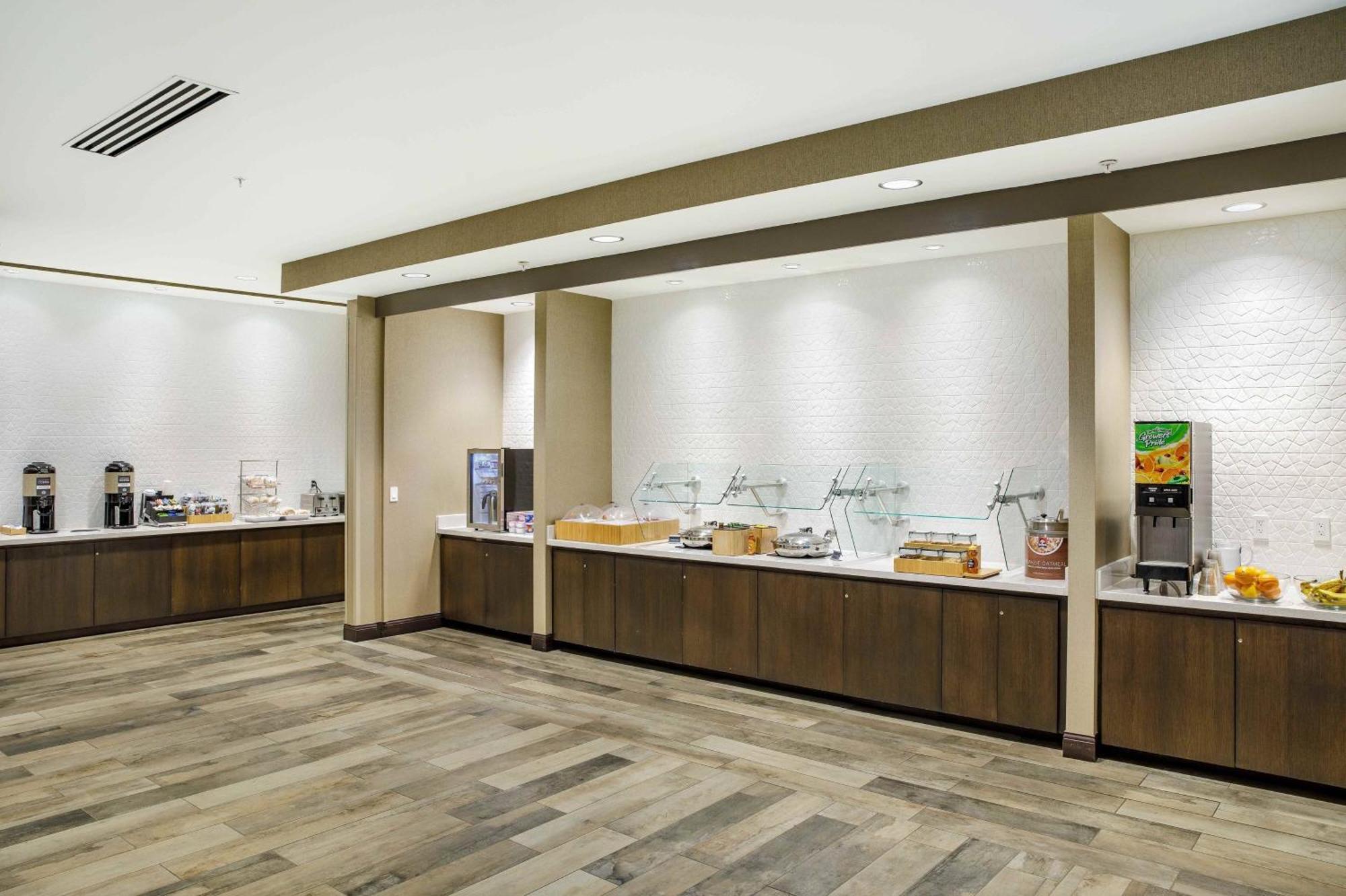 Springhill Suites By Marriott Topeka Southwest מראה חיצוני תמונה