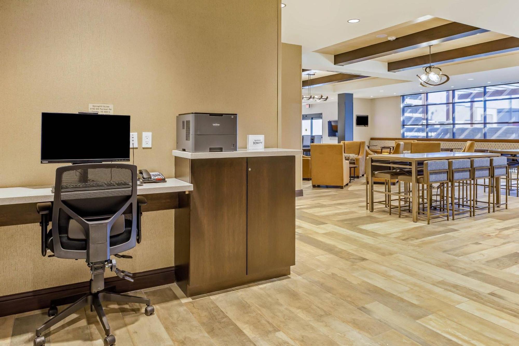 Springhill Suites By Marriott Topeka Southwest מראה חיצוני תמונה